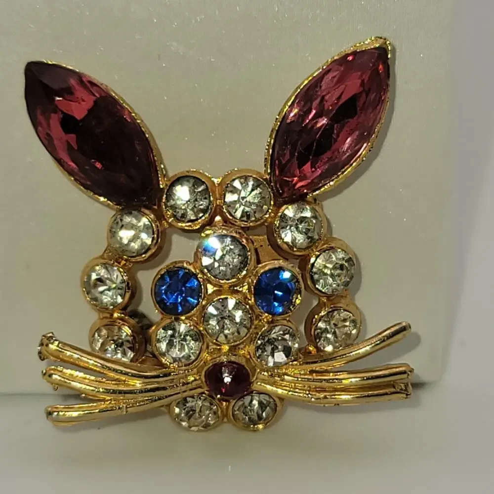 Vintage Gold-tone Multi-colored Rhinestone Bunny Brooch